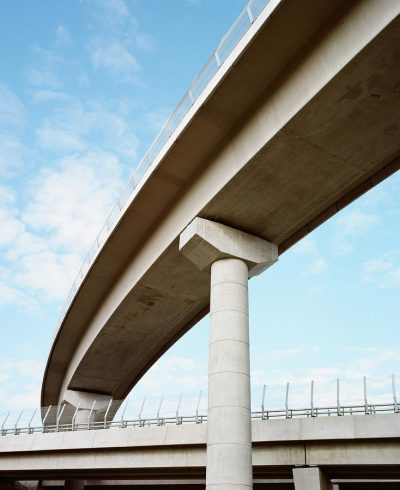 استفاده از قرنیز بتنی پیش ساخته طرح تخت