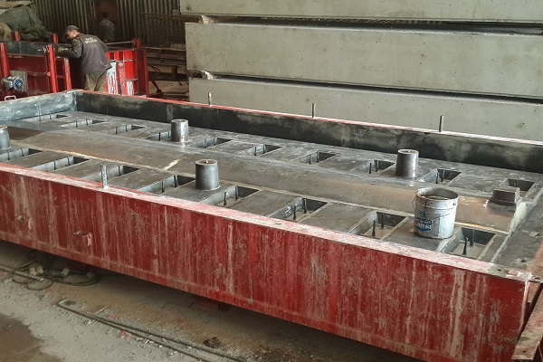 قالب بتن ریزی اسلب تراک پیش ساخته